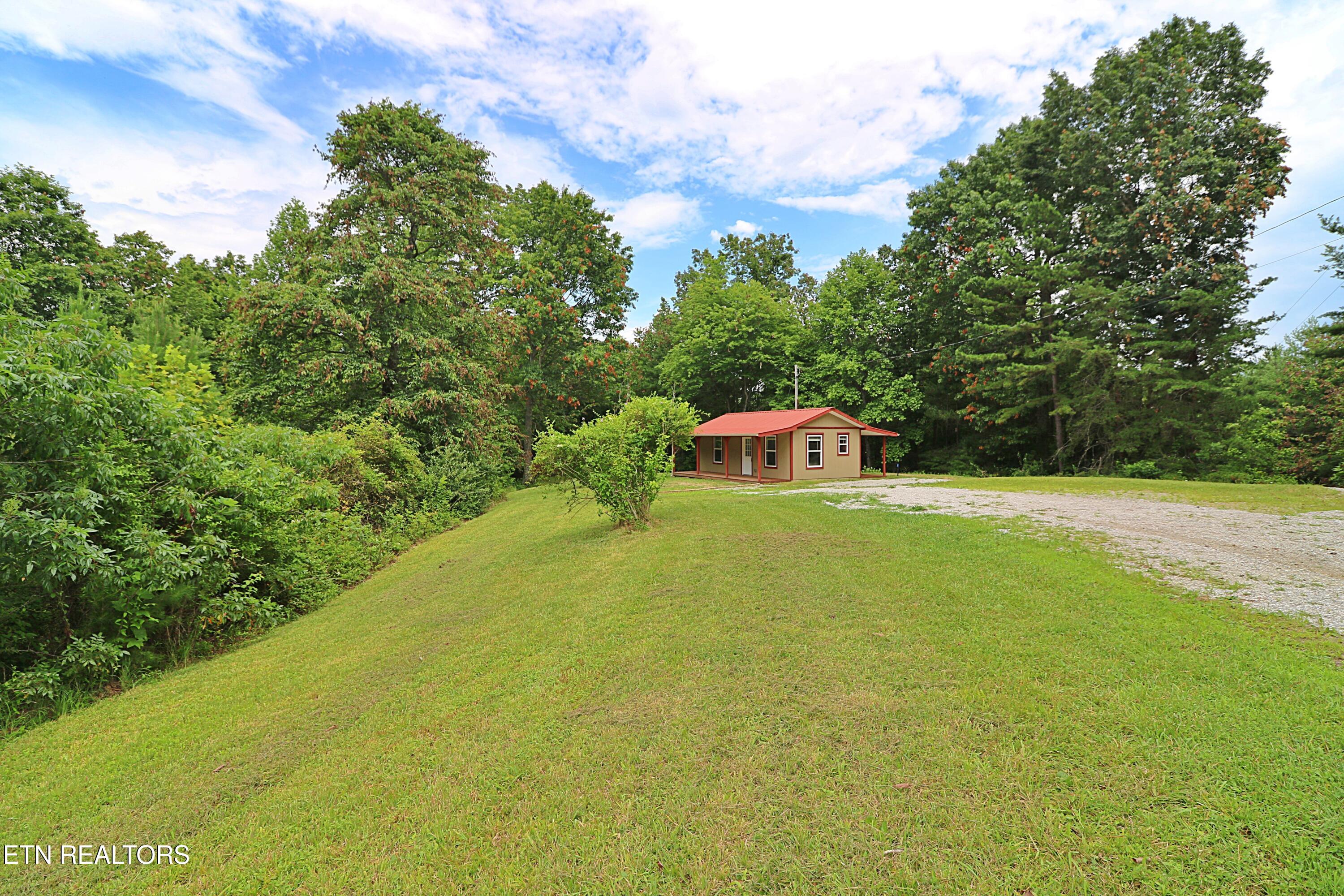 815 Abbott Road Winfield, TN 37892 - Photo 21 of 27 094A1302