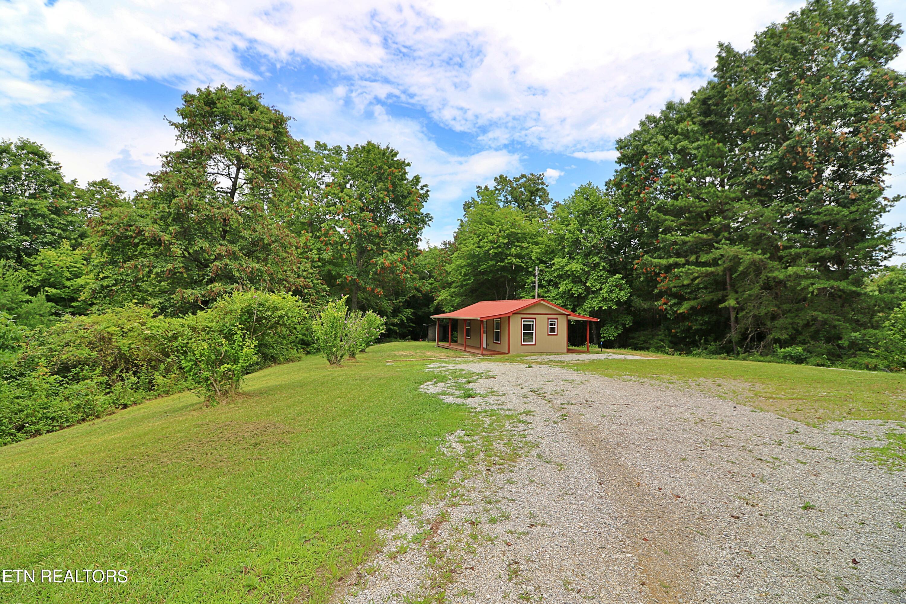 815 Abbott Road Winfield, TN 37892 - Photo 27 of 27 094A1301