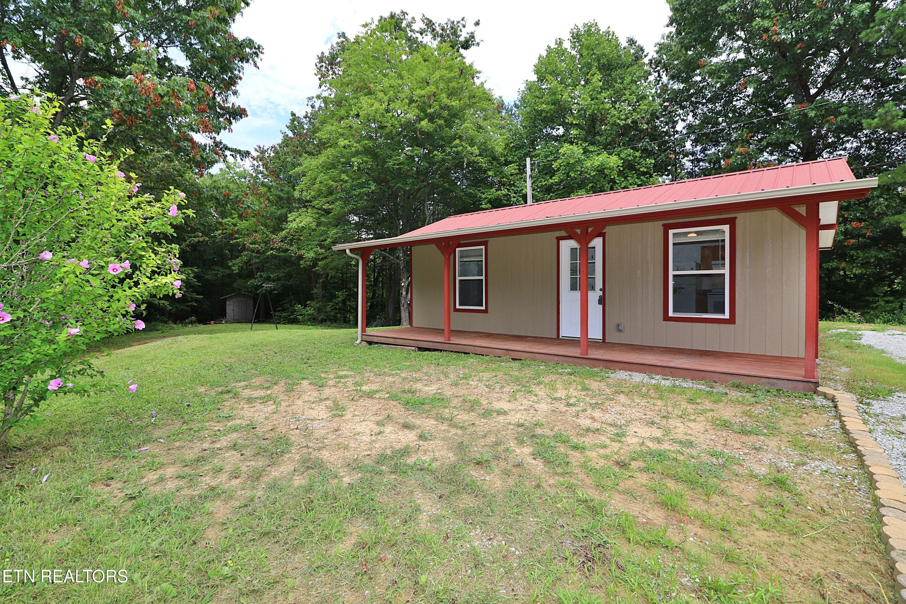 815 Abbott Road Winfield, TN 37892 - Photo 3 of 27 094A1318