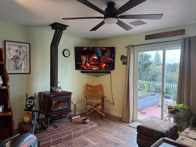 $499,900 | 39468 Summit Drive, Oakhurst, CA 93644