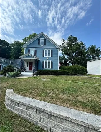 $1,950 | 6 Laurel Street, Unit 3, West Boylston, MA 01583
