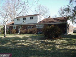 216 Madison Road Huntingdon Valley, PA 19006 - Photo 2 of 5