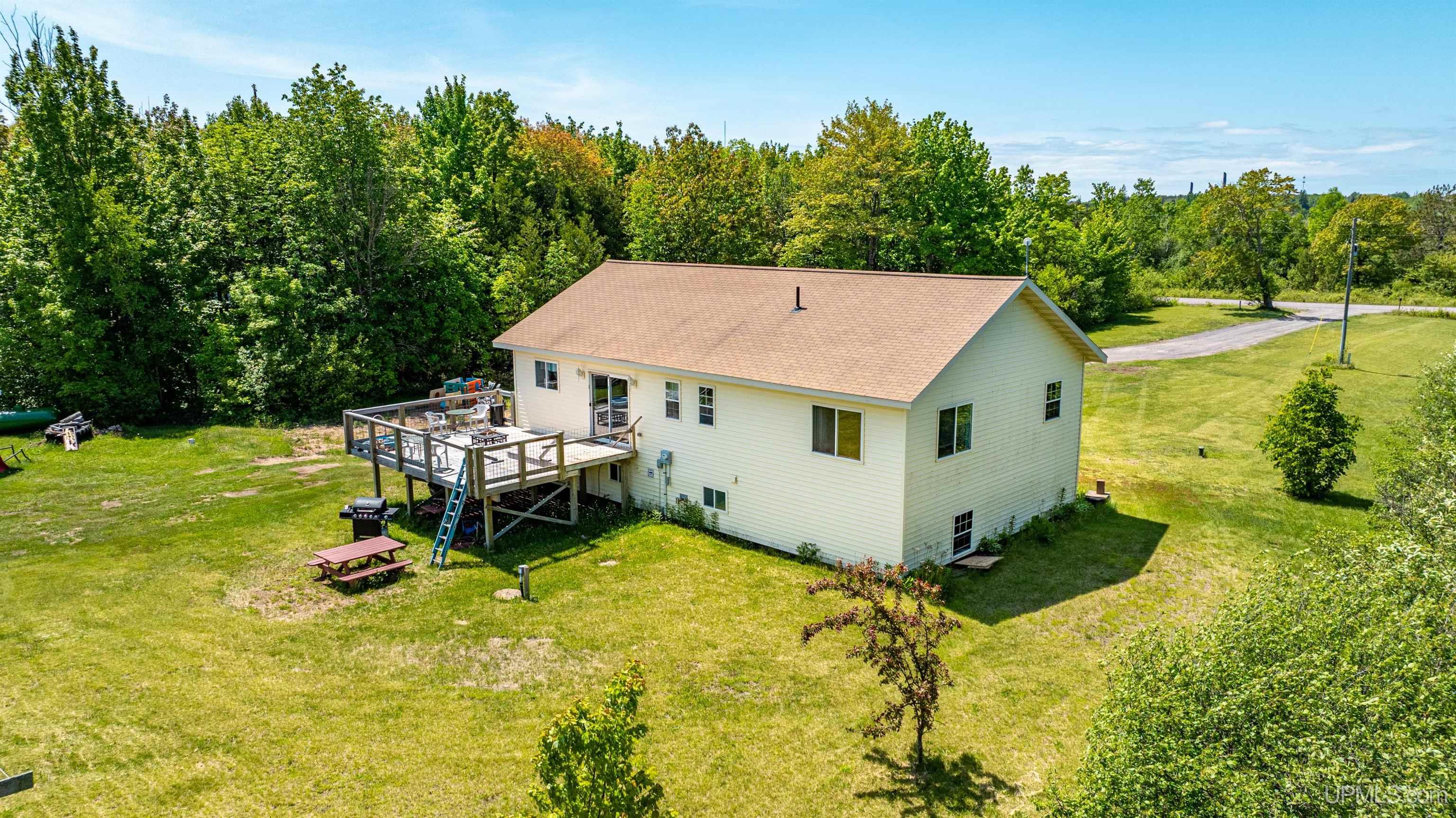 49962 Rosenlund Road Hancock, MI 49930 - Photo 46 of 47 Gallery Image 46