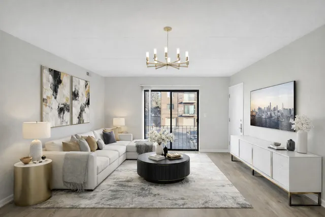 $199,900 | 1754 South Washington Street, Unit 1754, Naperville, IL 60565