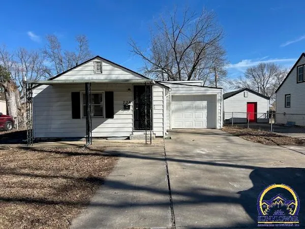 $90,000 | 728 Northeast Kellam Avenue, Topeka, KS 66616