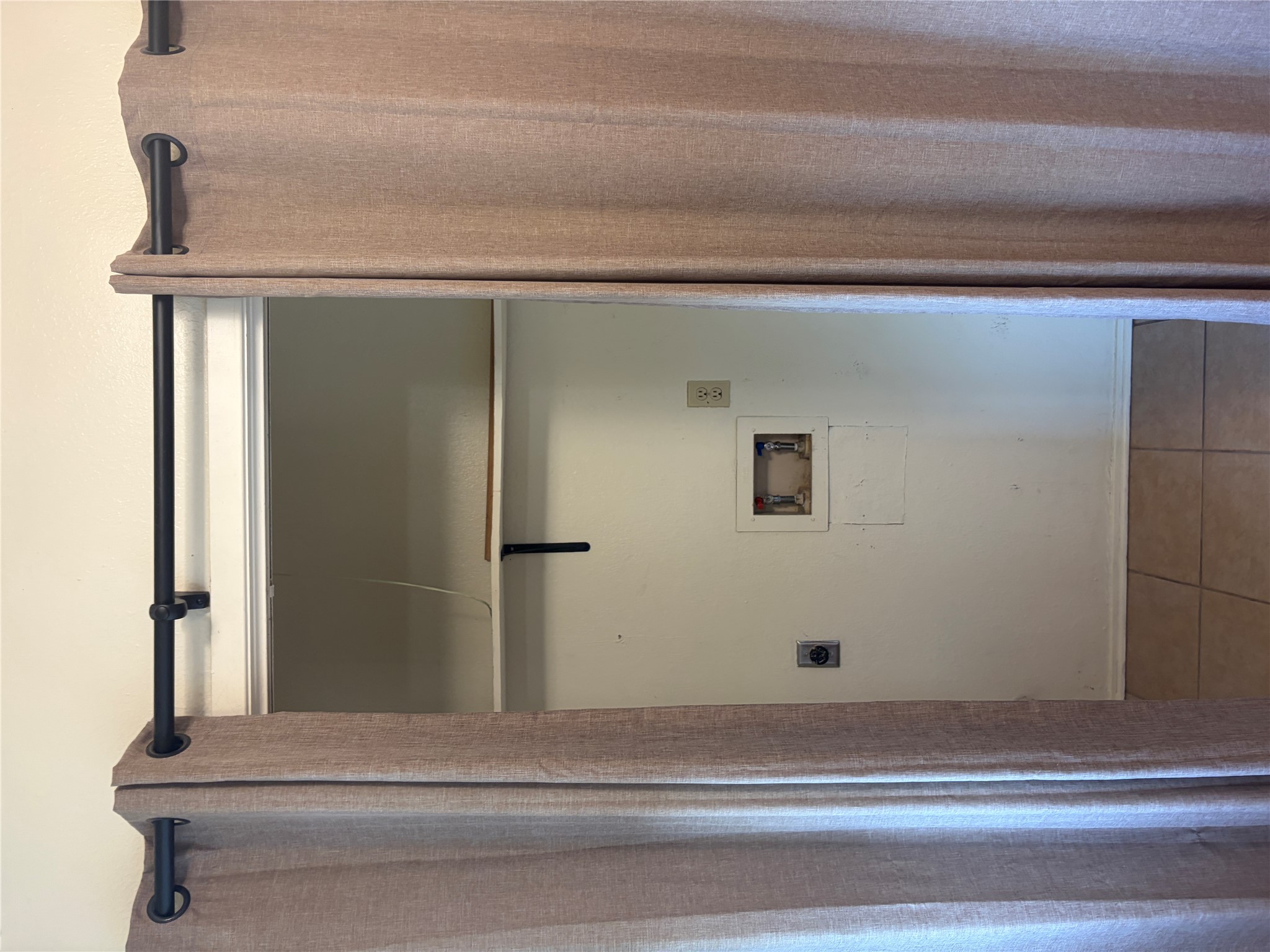 2309 Rachael Court, Unit D Austin, TX 78748 - Photo 8 of 13 Gallery Image 8