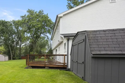 $950,000 | 1048 Summit Hills Lane, Naperville, IL 60563