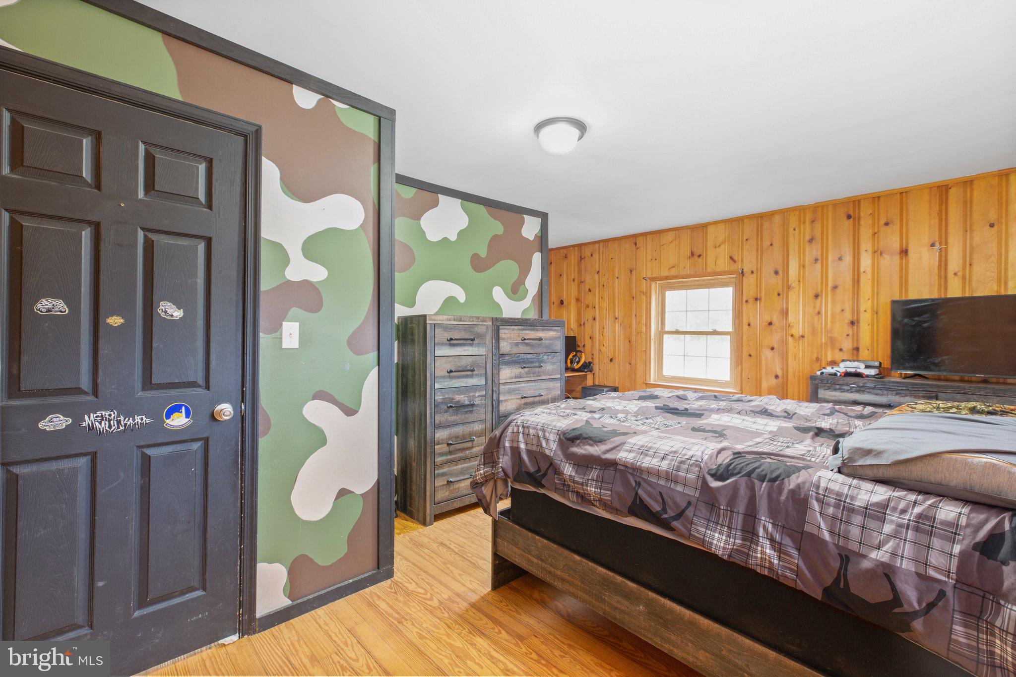 18620 Ridge Road Colonial Beach, VA 22443 - Photo 21 of 39 2nd BR (2)