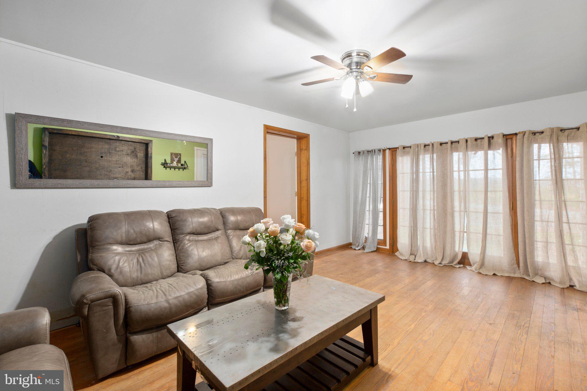 18620 Ridge Road Colonial Beach, VA 22443 - Photo 4 of 39 Den (3) has French Doors