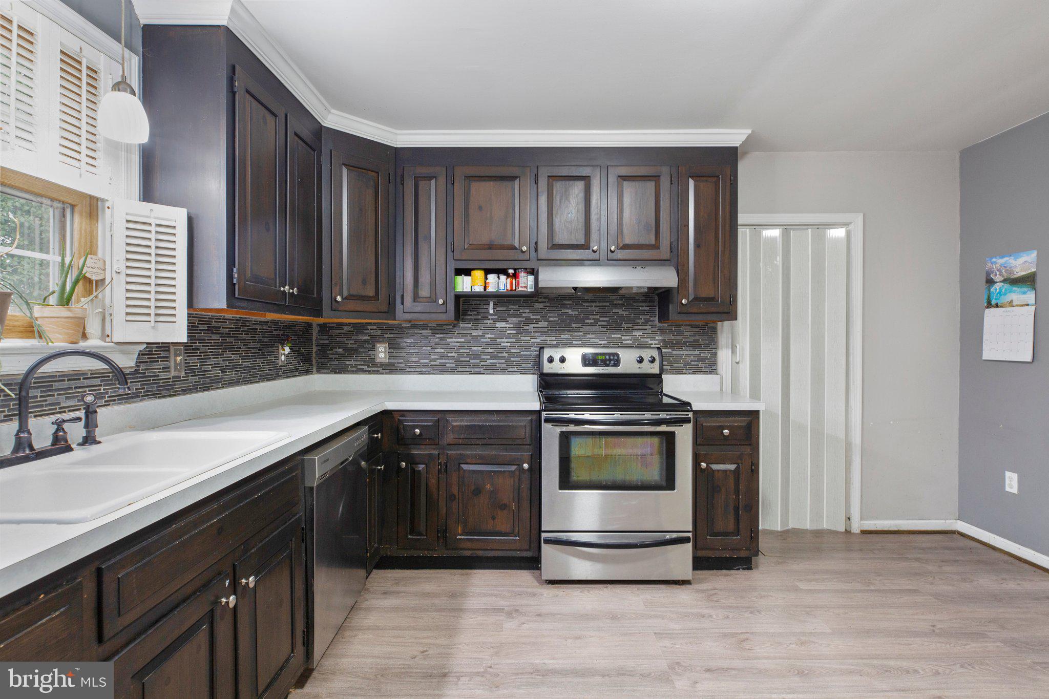 18620 Ridge Road Colonial Beach, VA 22443 - Photo 9 of 39 Kitchen (2)