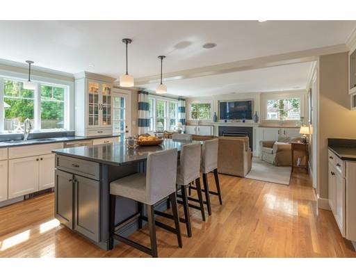 3 Mansion Road Marblehead, MA 01945 - Photo 9 of 36 Gallery Image 9