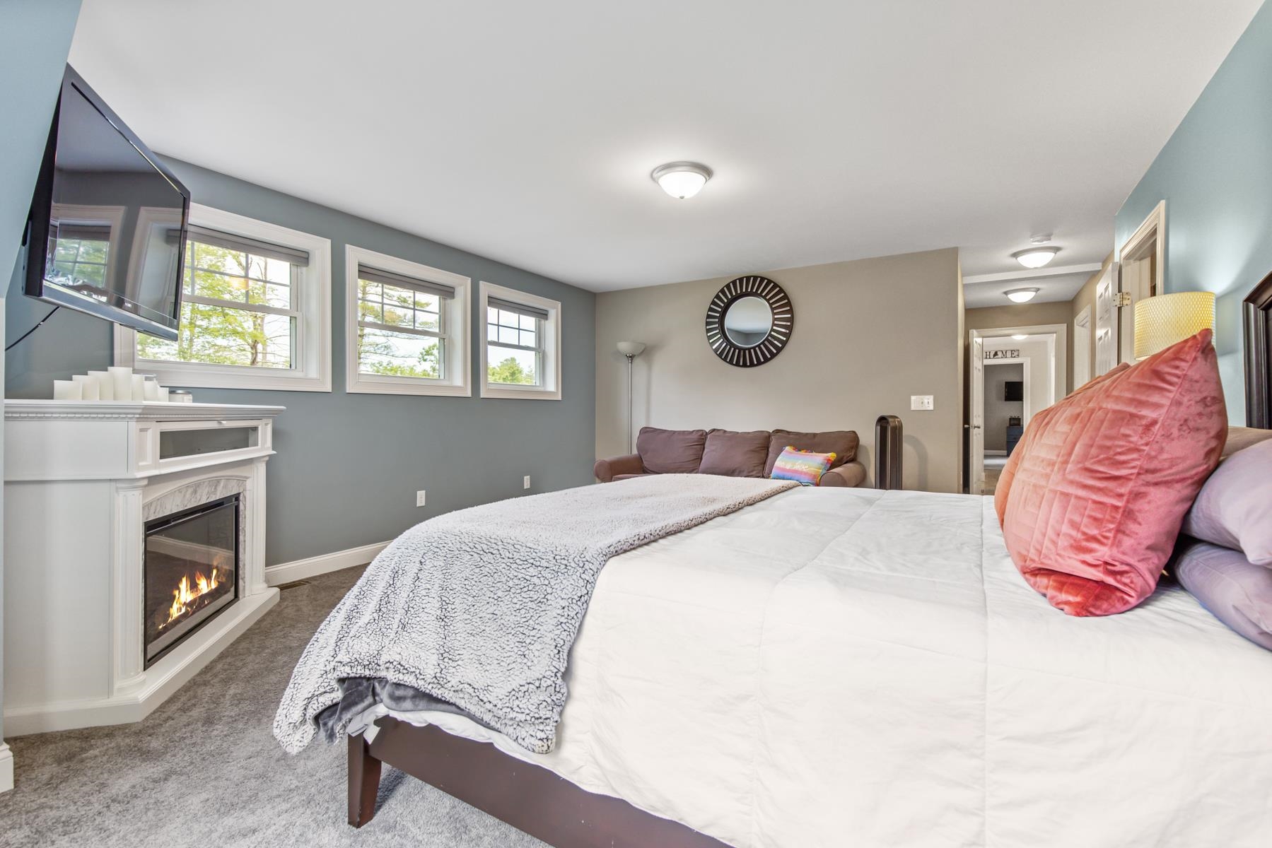14 Pinewood Drive Stratham, NH 03885 - Photo 14 of 33 Gallery Image 14