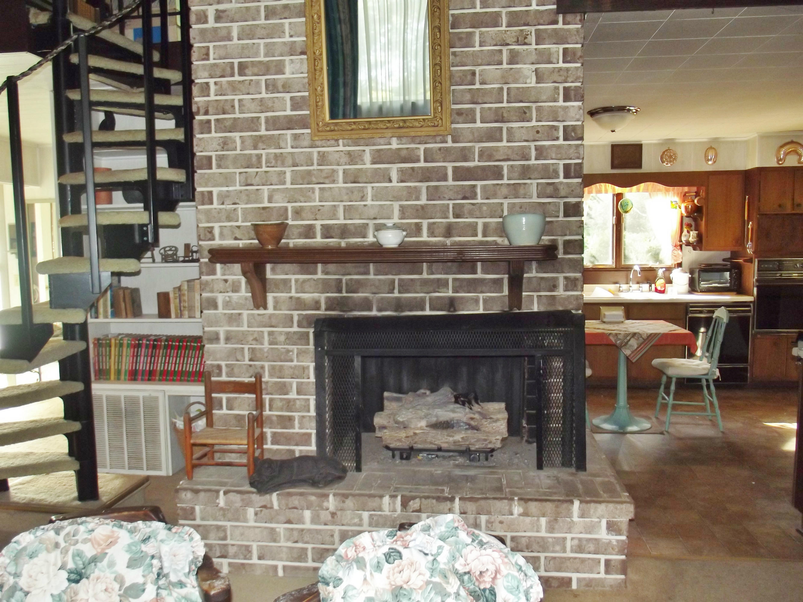 714 Hilltop Road Spring City, TN 37381 - Photo 8 of 33 fireplace