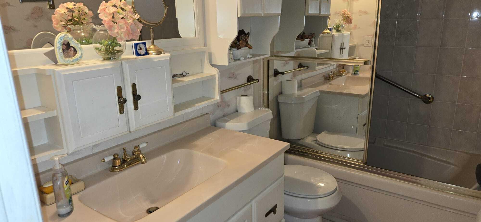 6731 Cypress Road, Unit 308 Plantation, FL 33317 - Photo 19 of 27 WhatsApp Image 2026-05-27 at 1.26.53 PM