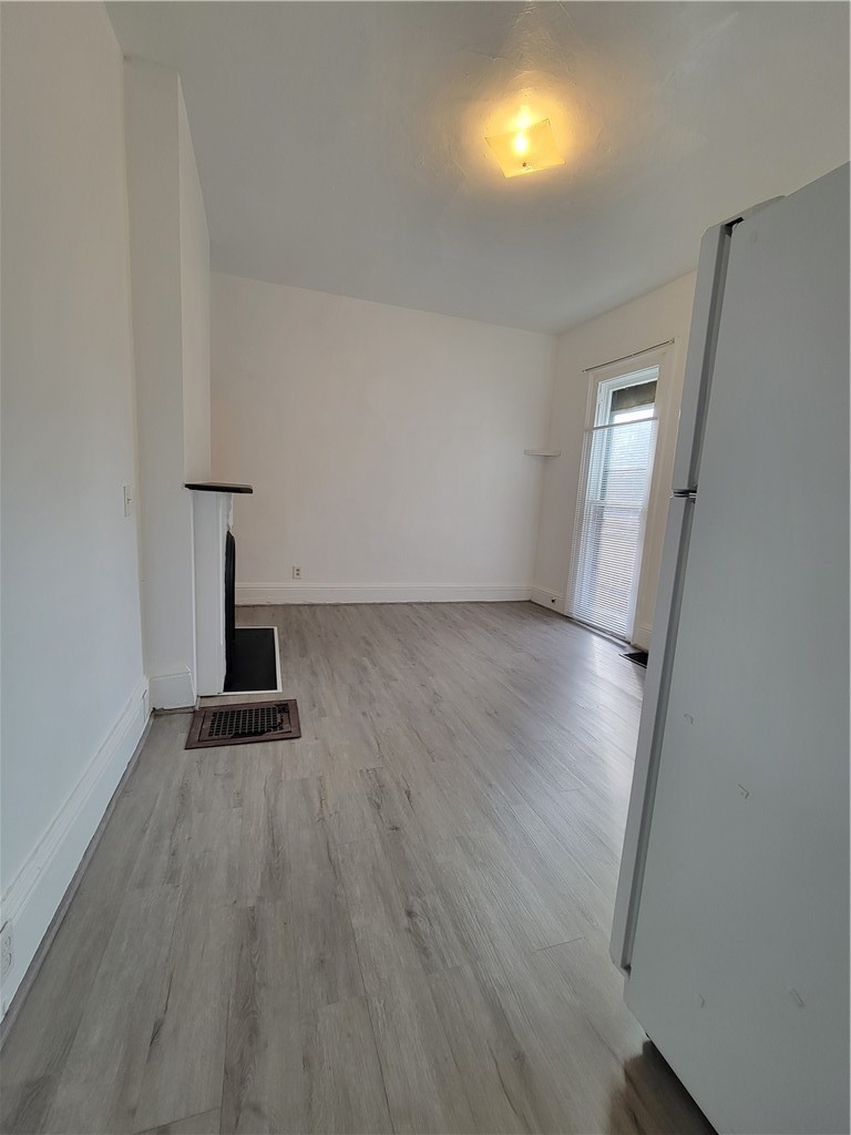 8 Rowley Street Rochester, NY 14607 - Photo 37 of 37