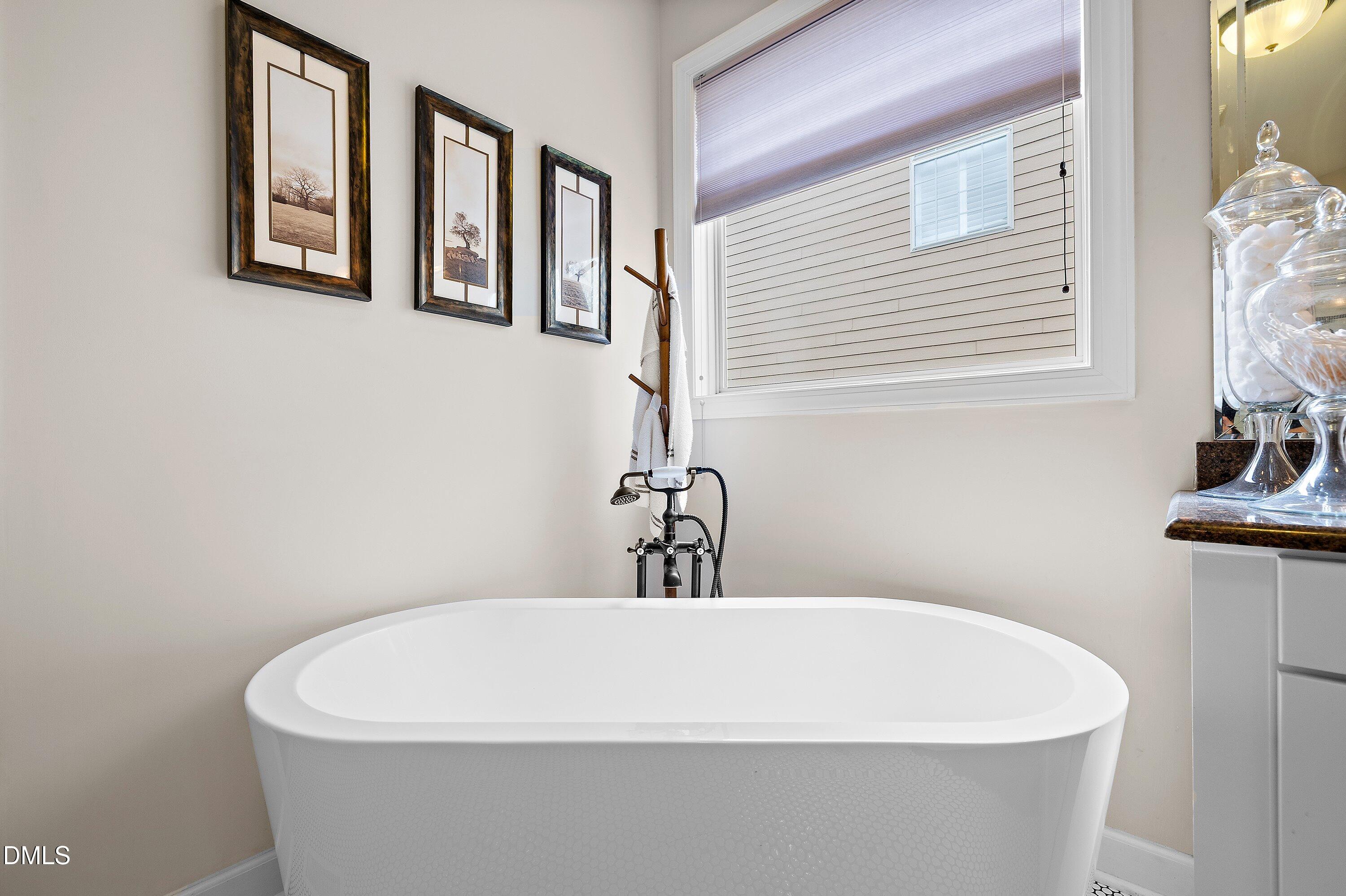 701 Royal Tower Way Cary, NC 27513 - Photo 39 of 82 46-701 Royal Tower _5085