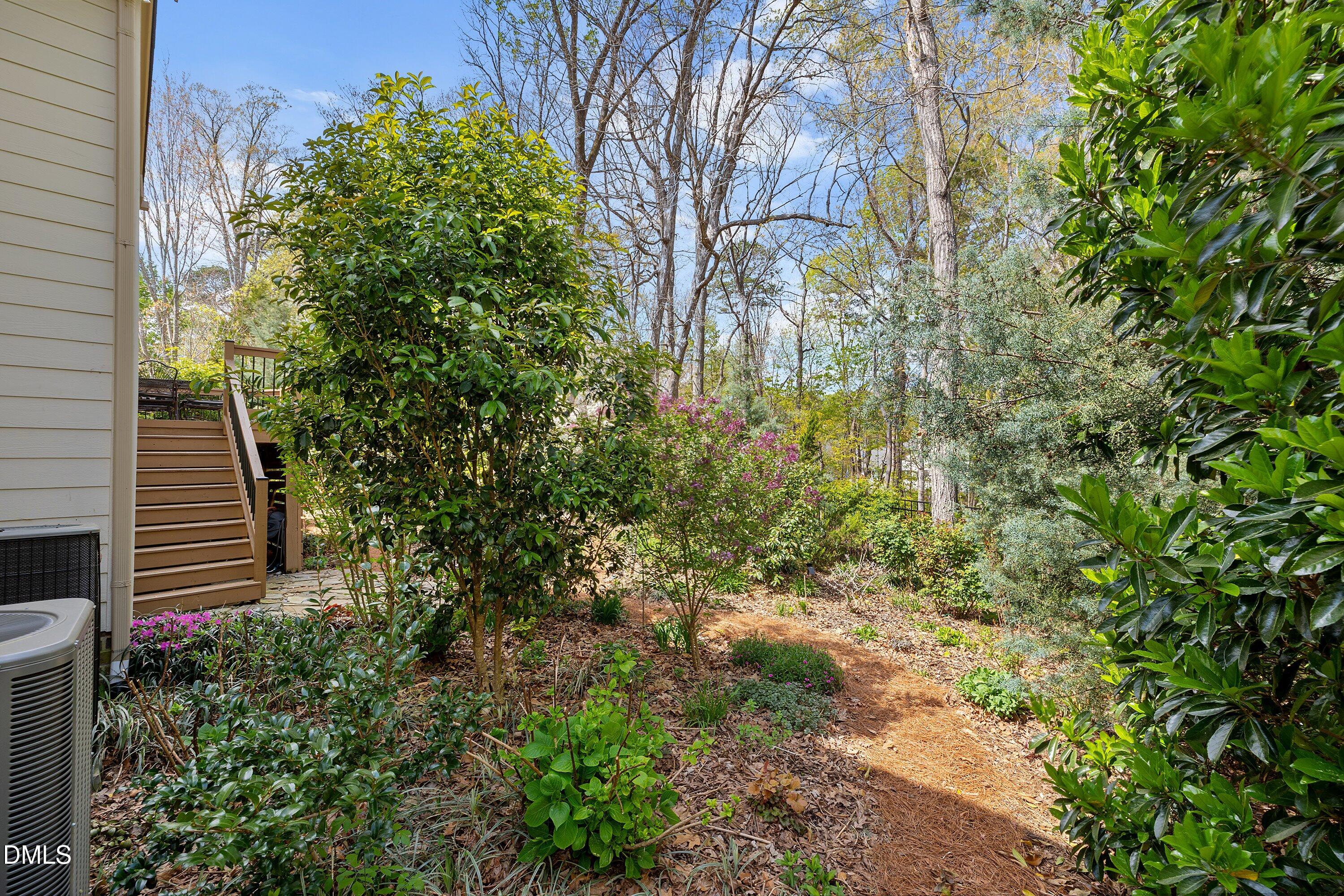 701 Royal Tower Way Cary, NC 27513 - Photo 68 of 82 a view of a garden