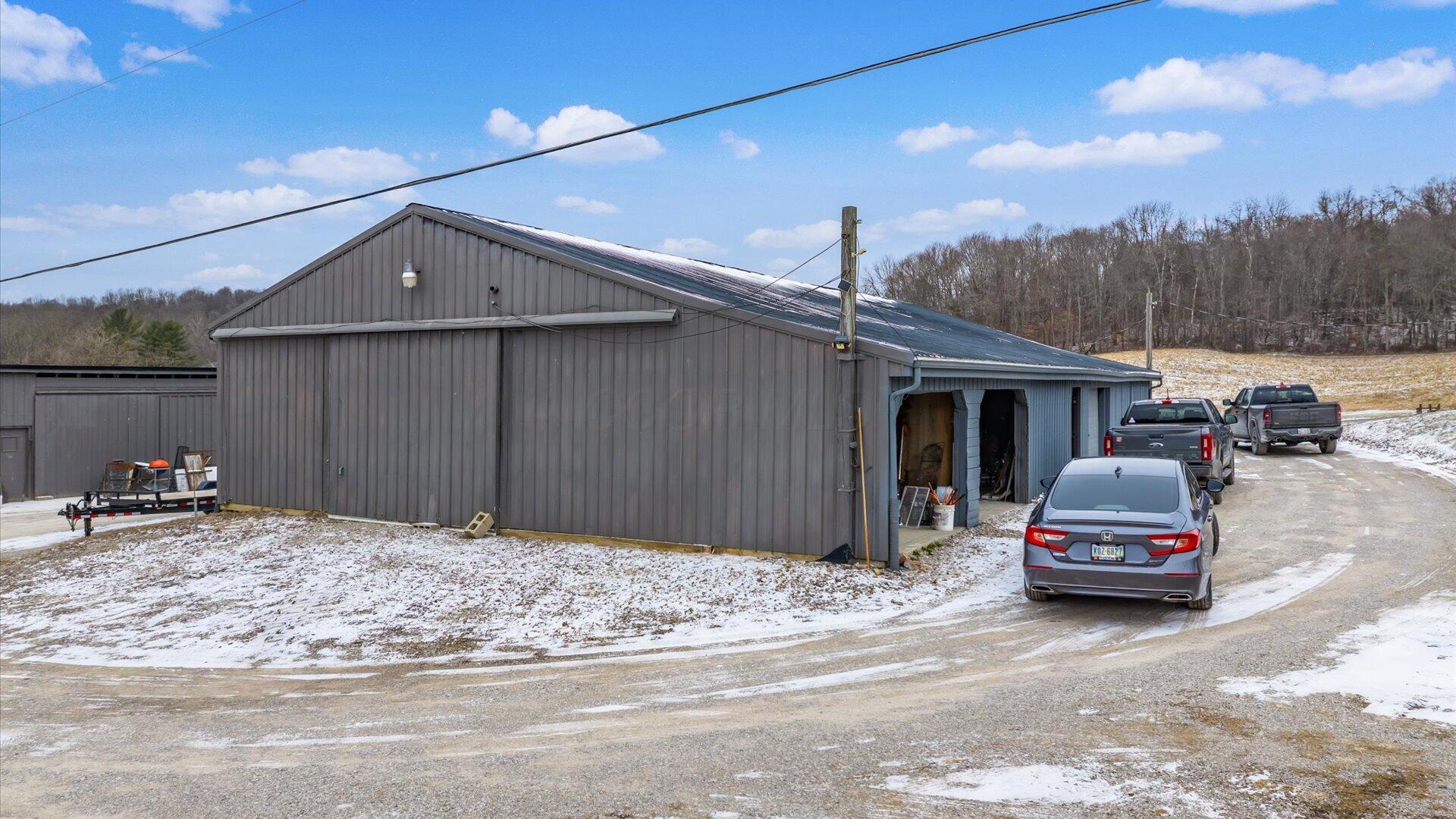 6045 Township Road Northeast New Lexington, OH 43764 - Photo 14 of 52 52-z 6045 Township079