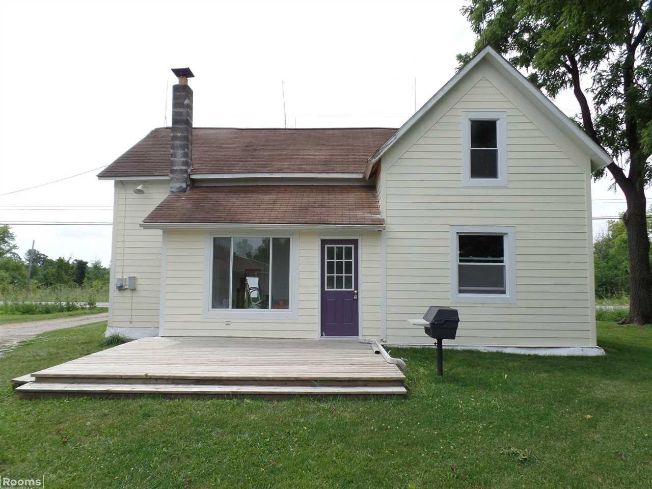 20341 32 Mile Road Armada, MI 48005 - Photo 12 of 13 Nice Deck