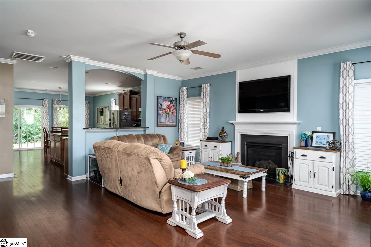 302 Rivers Edge Circle Simpsonville, SC 29680 - Photo 5 of 26
