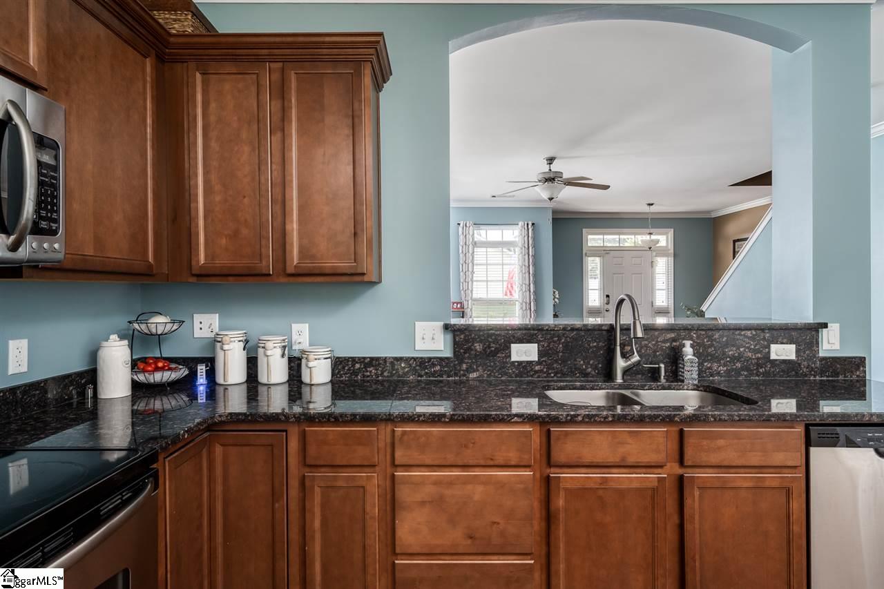 302 Rivers Edge Circle Simpsonville, SC 29680 - Photo 8 of 26