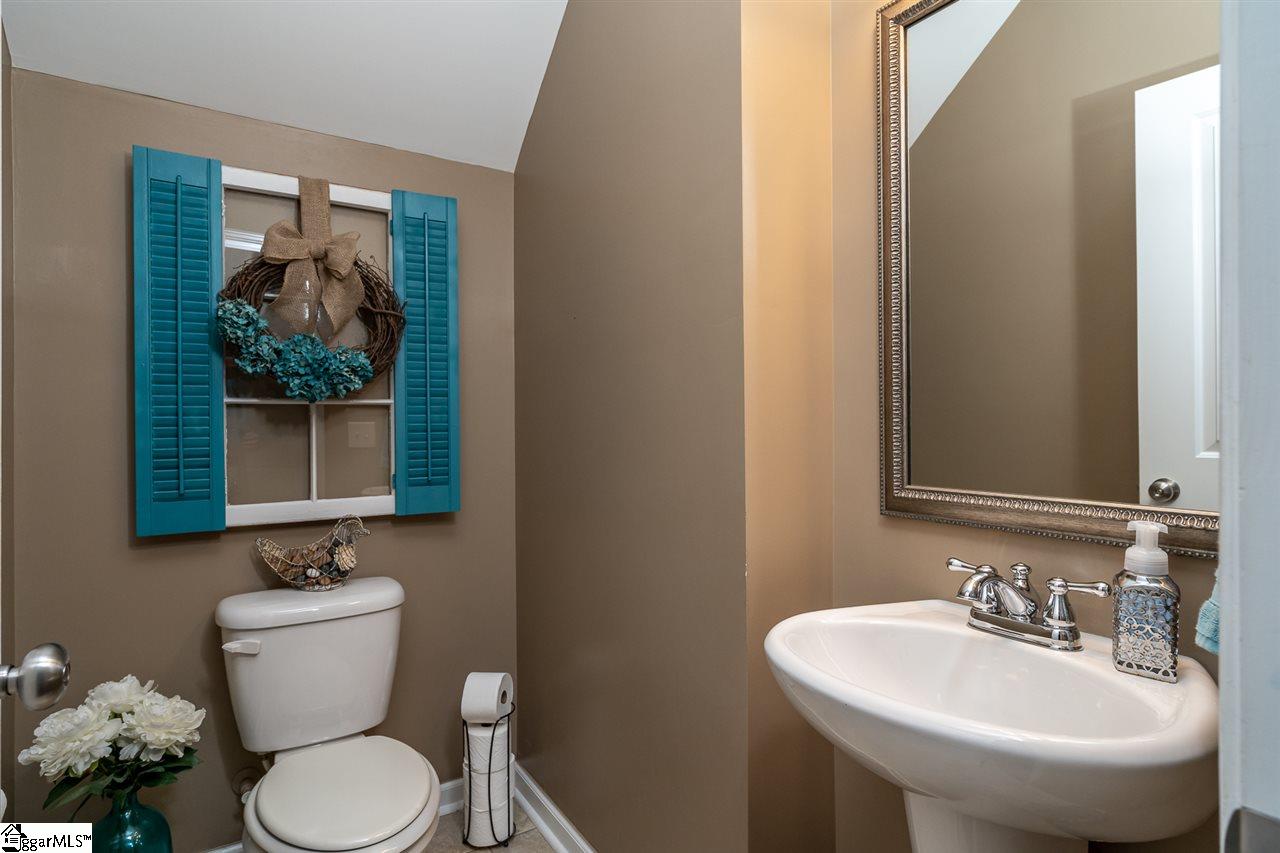302 Rivers Edge Circle Simpsonville, SC 29680 - Photo 10 of 26