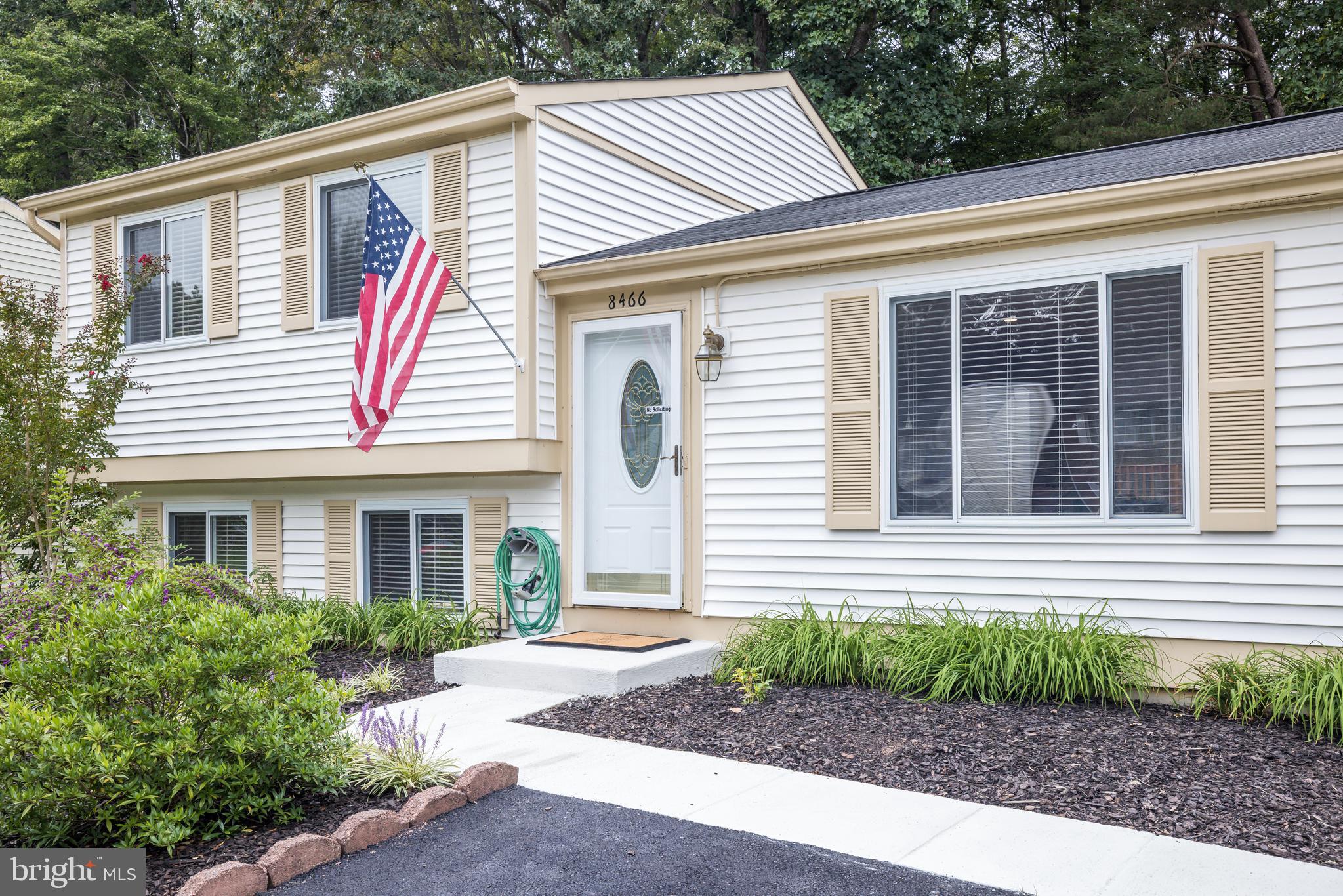 8466 Magic Tree Court Springfield, VA 22153 - Photo 2 of 35 Gallery Image 2