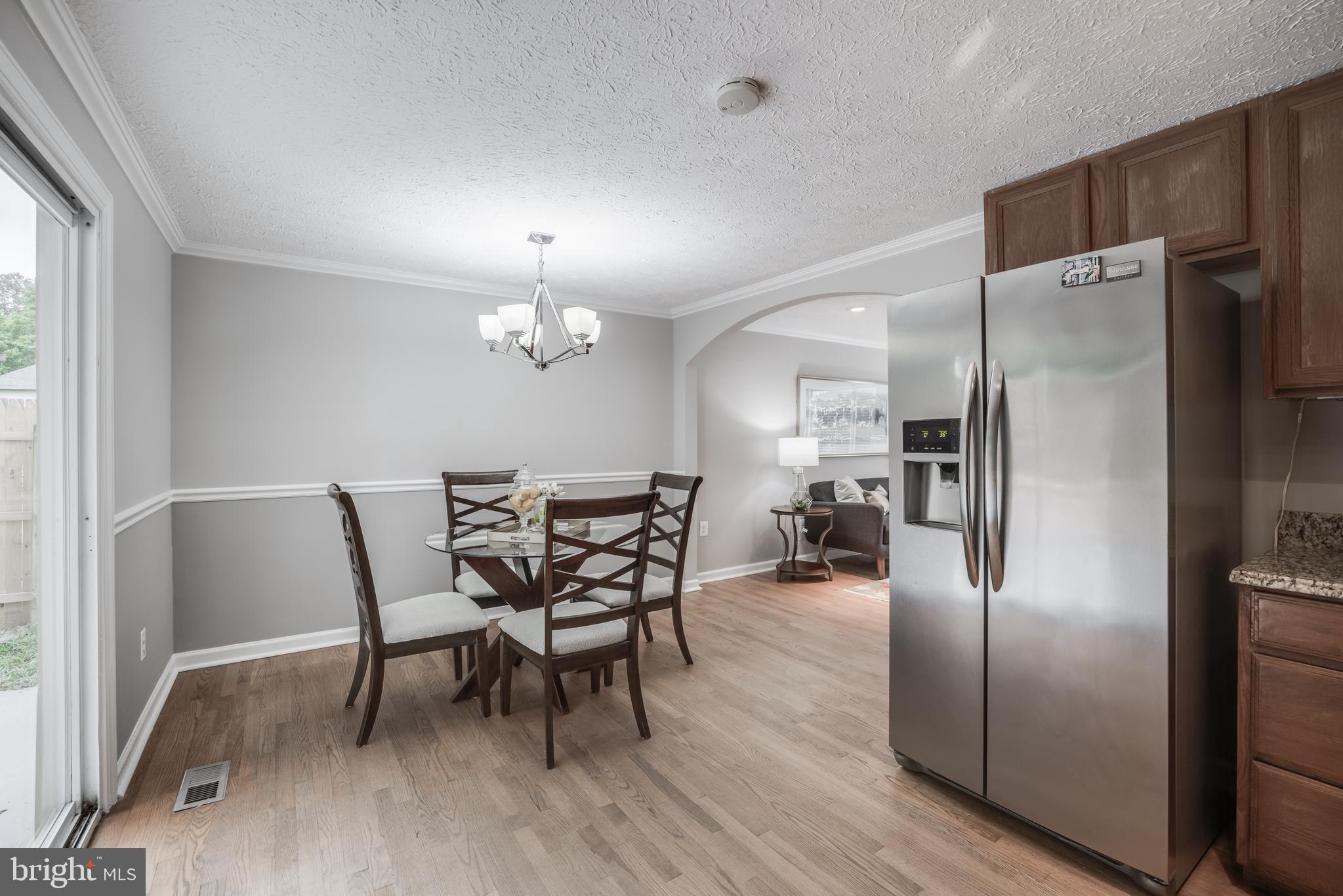 8466 Magic Tree Court Springfield, VA 22153 - Photo 12 of 35 Gallery Image 12