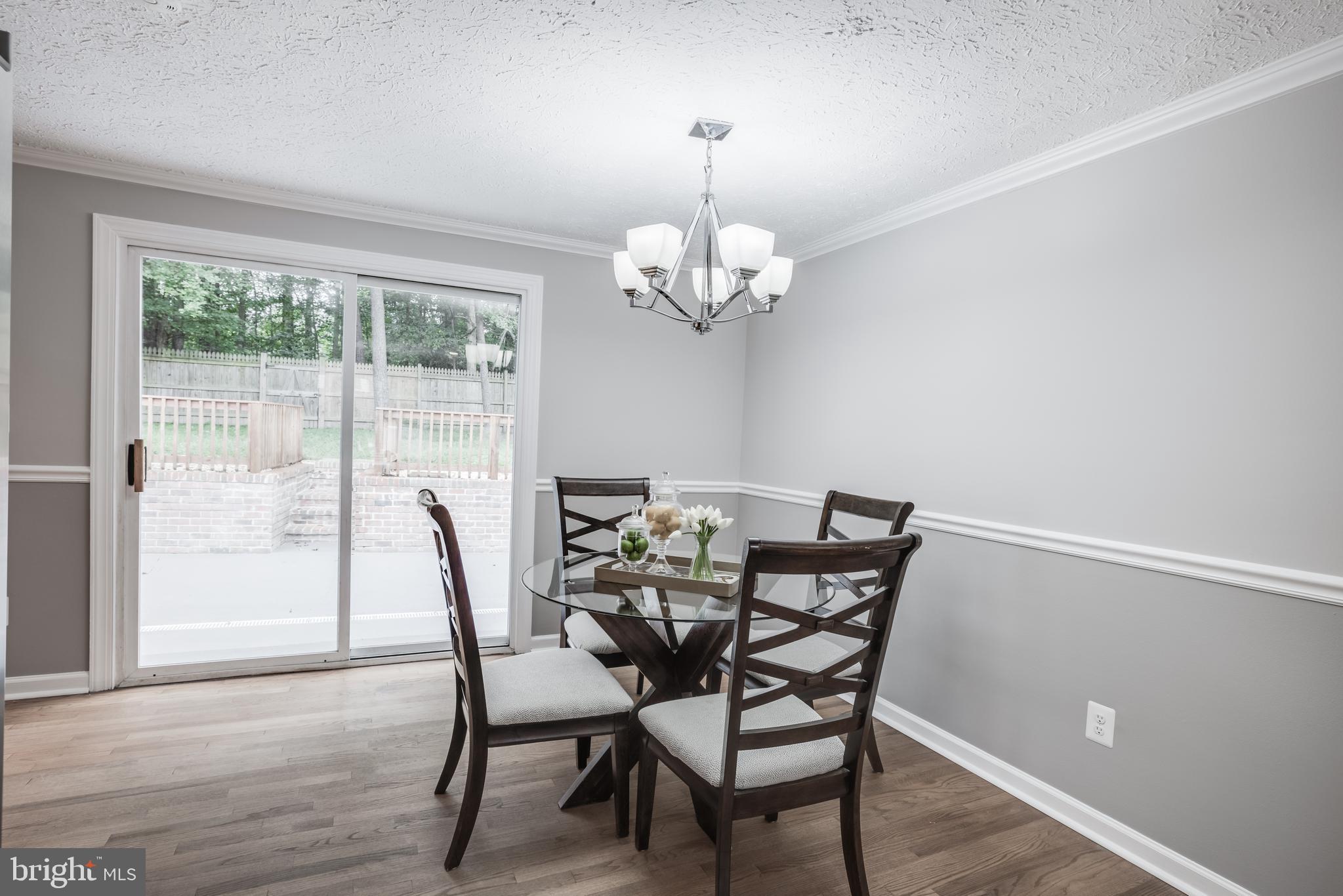 8466 Magic Tree Court Springfield, VA 22153 - Photo 8 of 35 Gallery Image 8