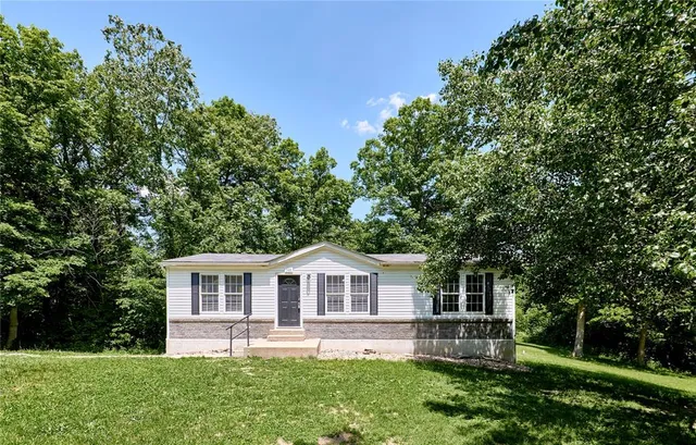 $195,000 | 145 Widgeon Lane, Foley, MO 63347