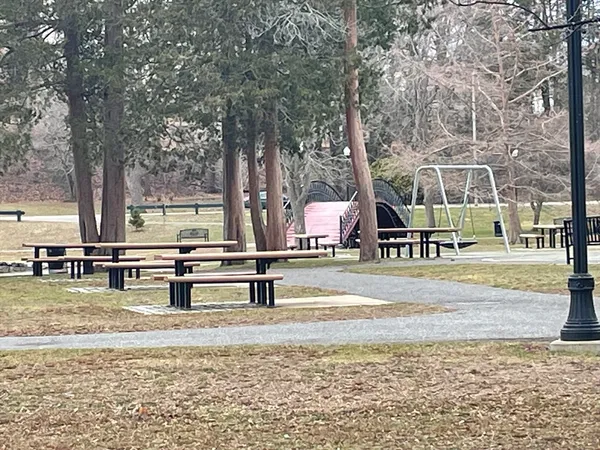 $2,650 | 136 Russell Street, Unit 1A, Worcester, MA 01609