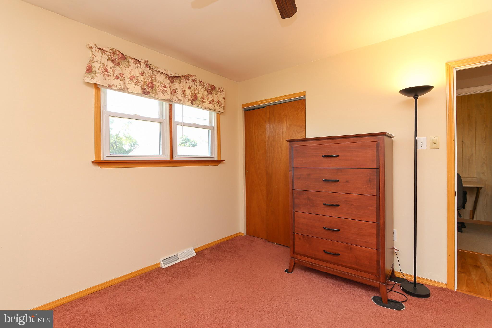 31 Battles Road Williamstown, NJ 08094 - Photo 13 of 33 2nd bed
