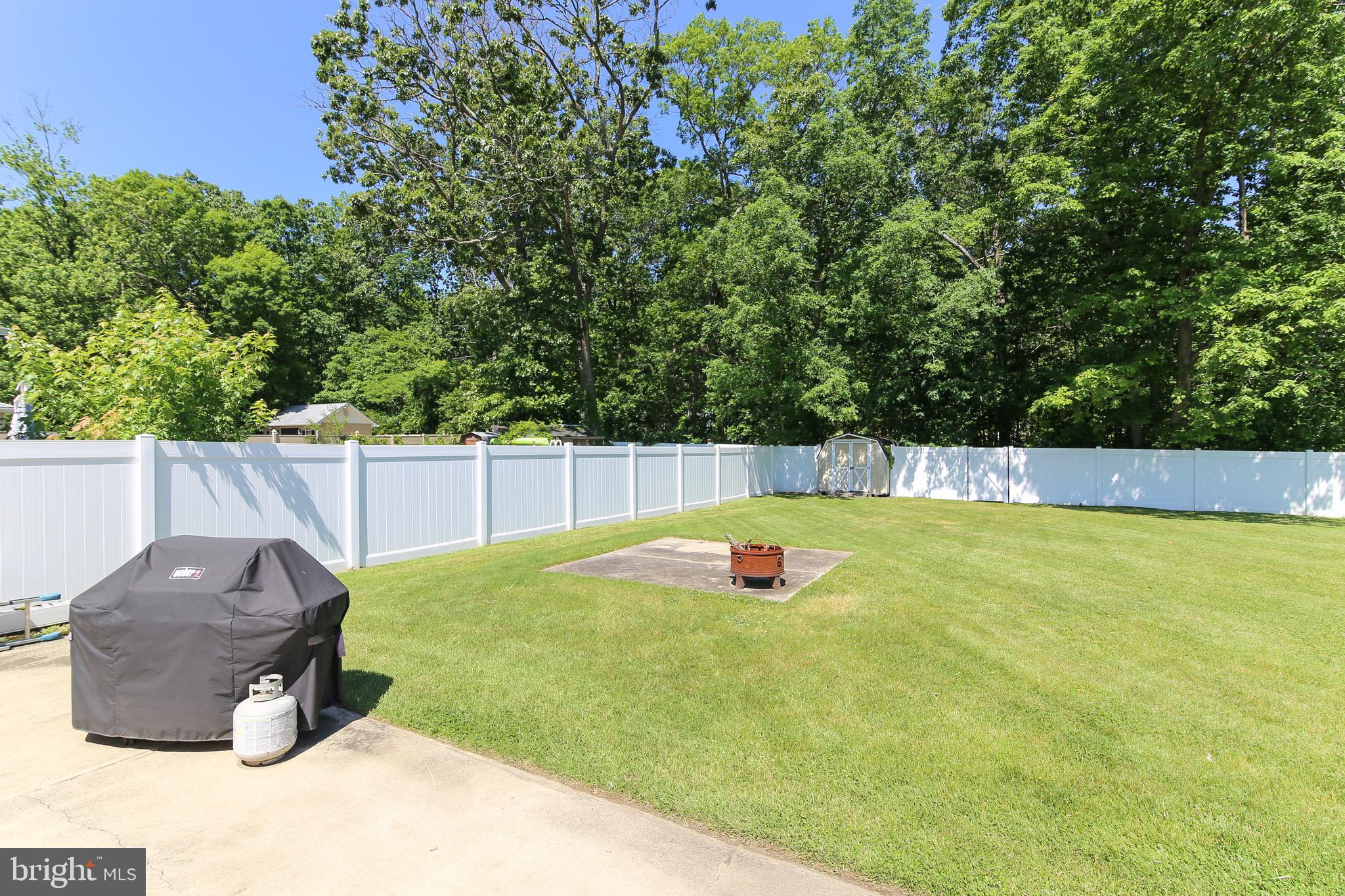31 Battles Road Williamstown, NJ 08094 - Photo 27 of 33 Perfect backyard