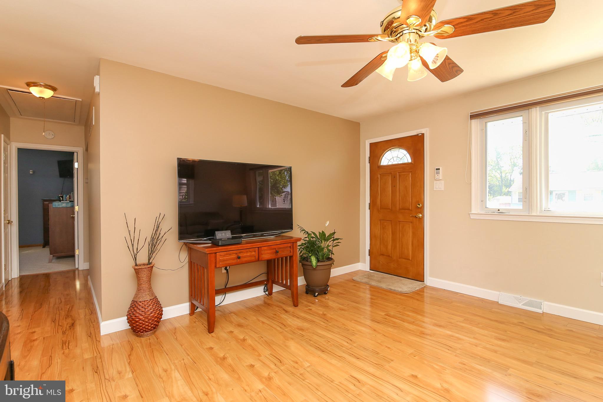 31 Battles Road Williamstown, NJ 08094 - Photo 5 of 33 Gallery Image 5
