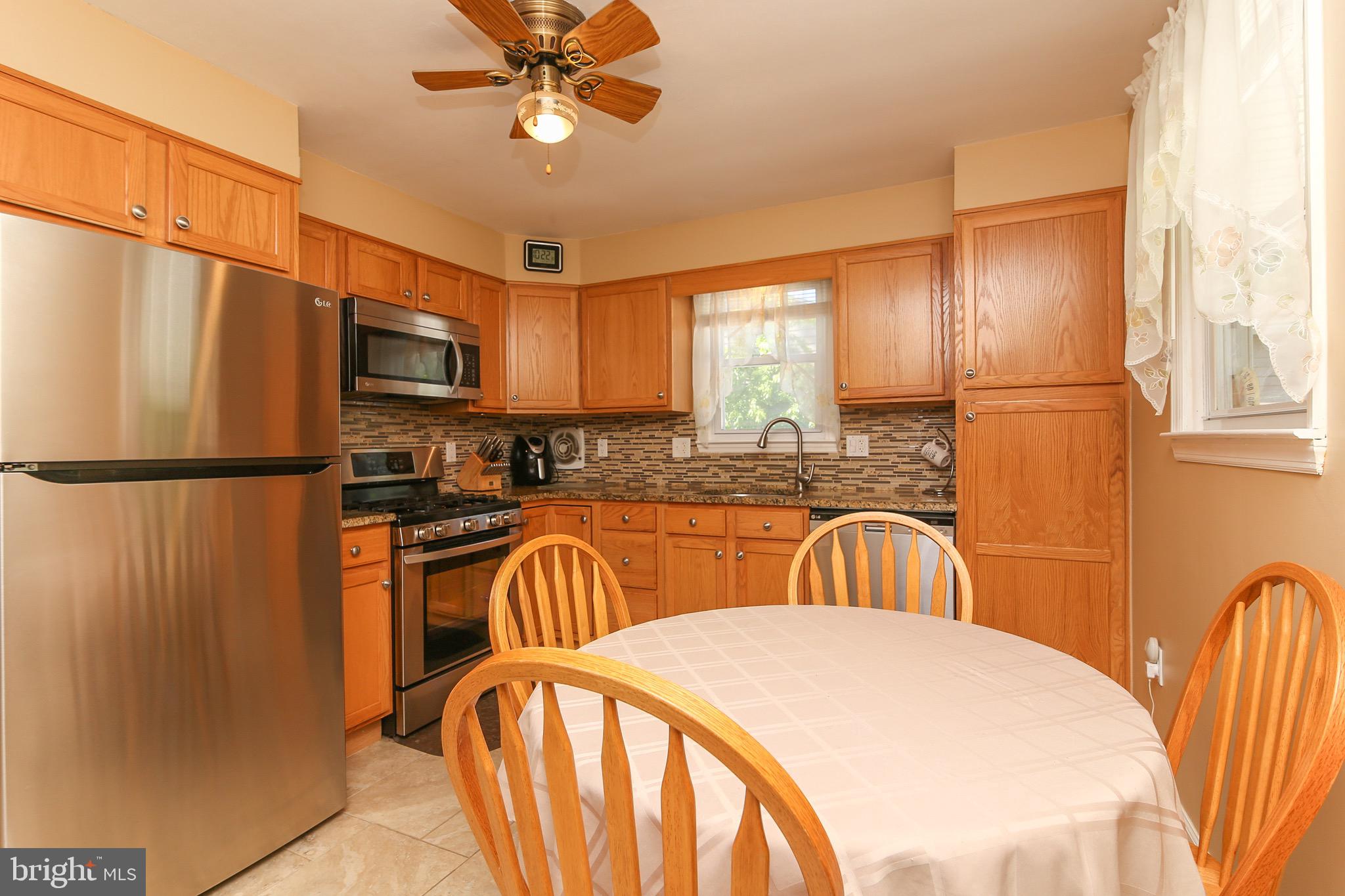 31 Battles Road Williamstown, NJ 08094 - Photo 7 of 33 Gallery Image 7
