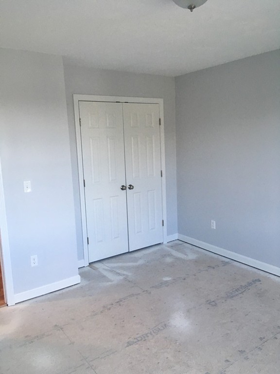 22 Doyle Street Worcester, MA 01606 - Photo 20 of 27 Gallery Image 20