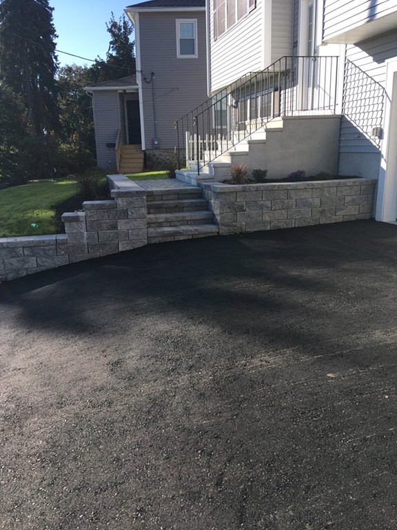22 Doyle Street Worcester, MA 01606 - Photo 4 of 27 Gallery Image 4