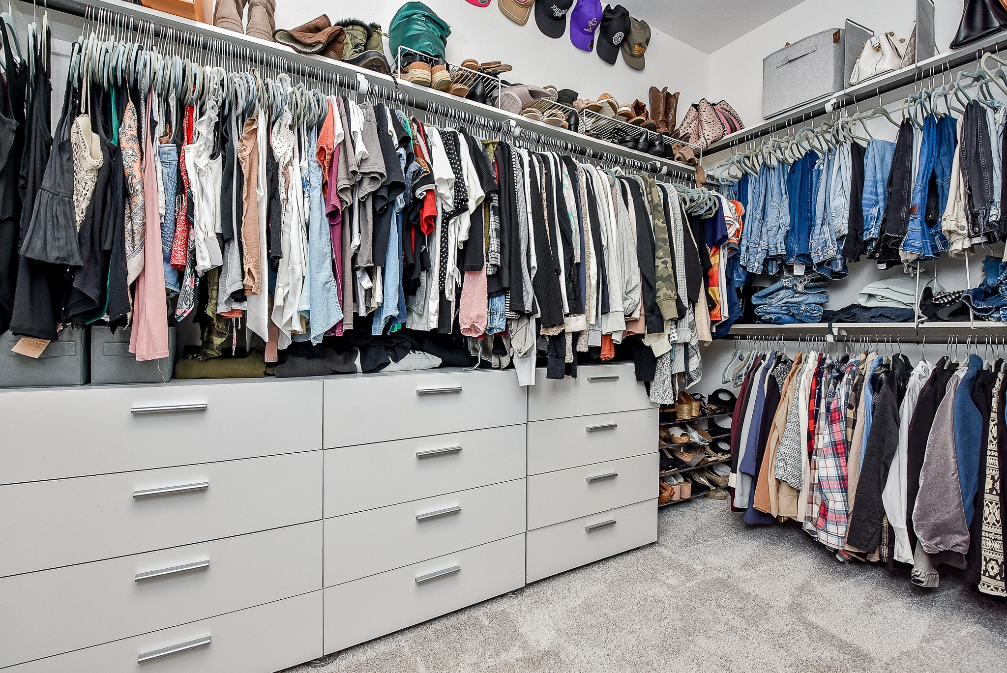 950 Ford Pines Lane Houston, TX 77091 - Photo 20 of 38 Huge closet perfectly situated between the bathroom and laundry room.
