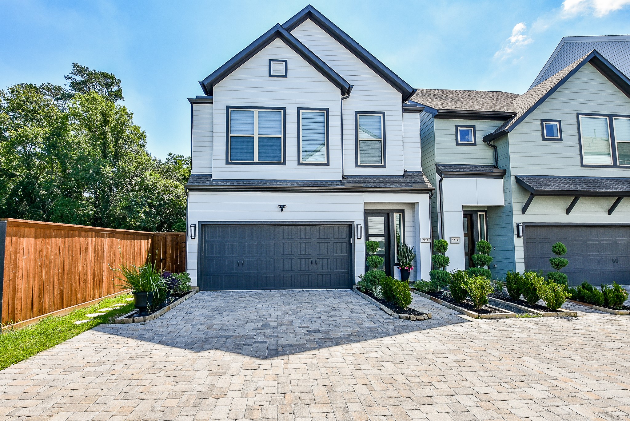 950 Ford Pines Lane Houston, TX 77091 - Photo 2 of 38