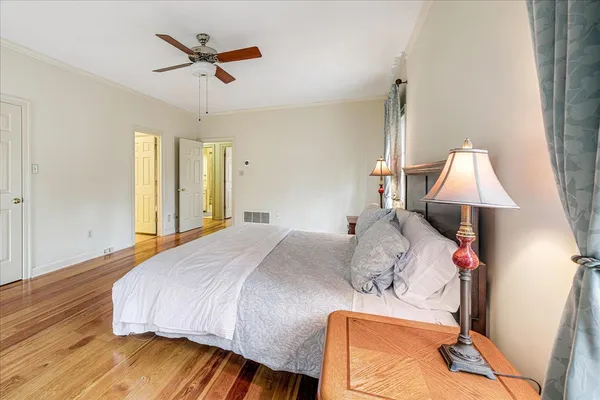 $549,900 | 5088 South Germantown Road, Memphis, TN 38141