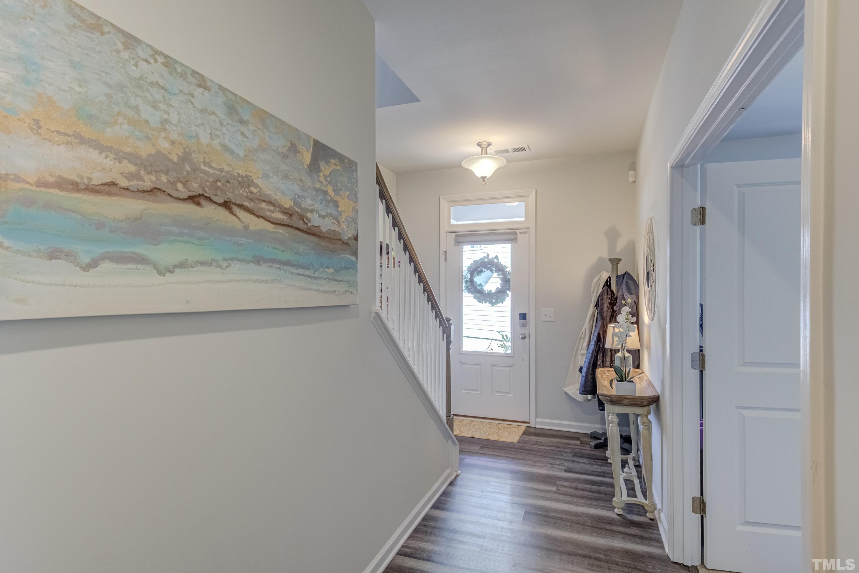 2933 Sunflower Road Apex, NC 27502 - Photo 5 of 46 Gallery Image 5