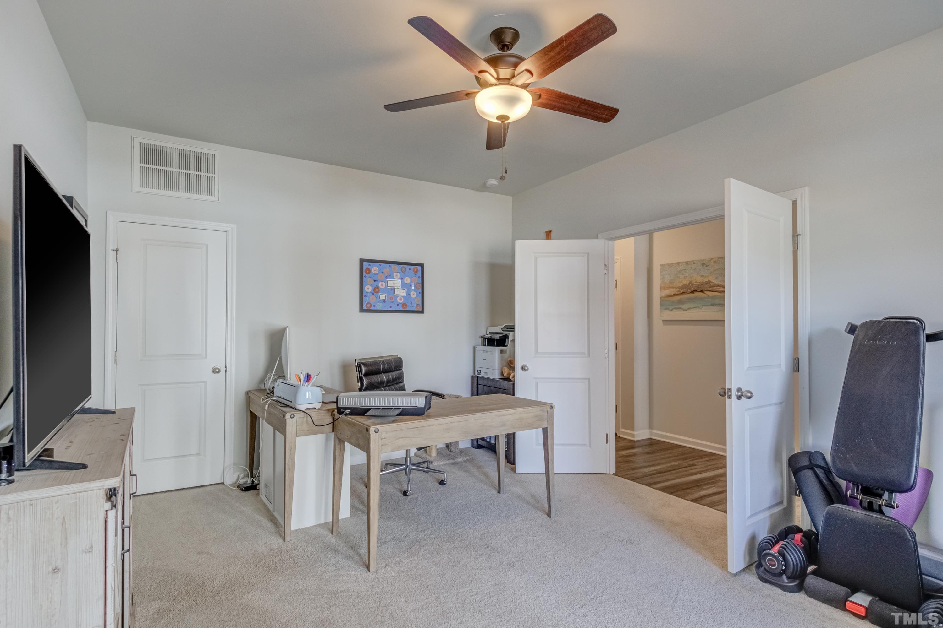 2933 Sunflower Road Apex, NC 27502 - Photo 6 of 46 Gallery Image 6