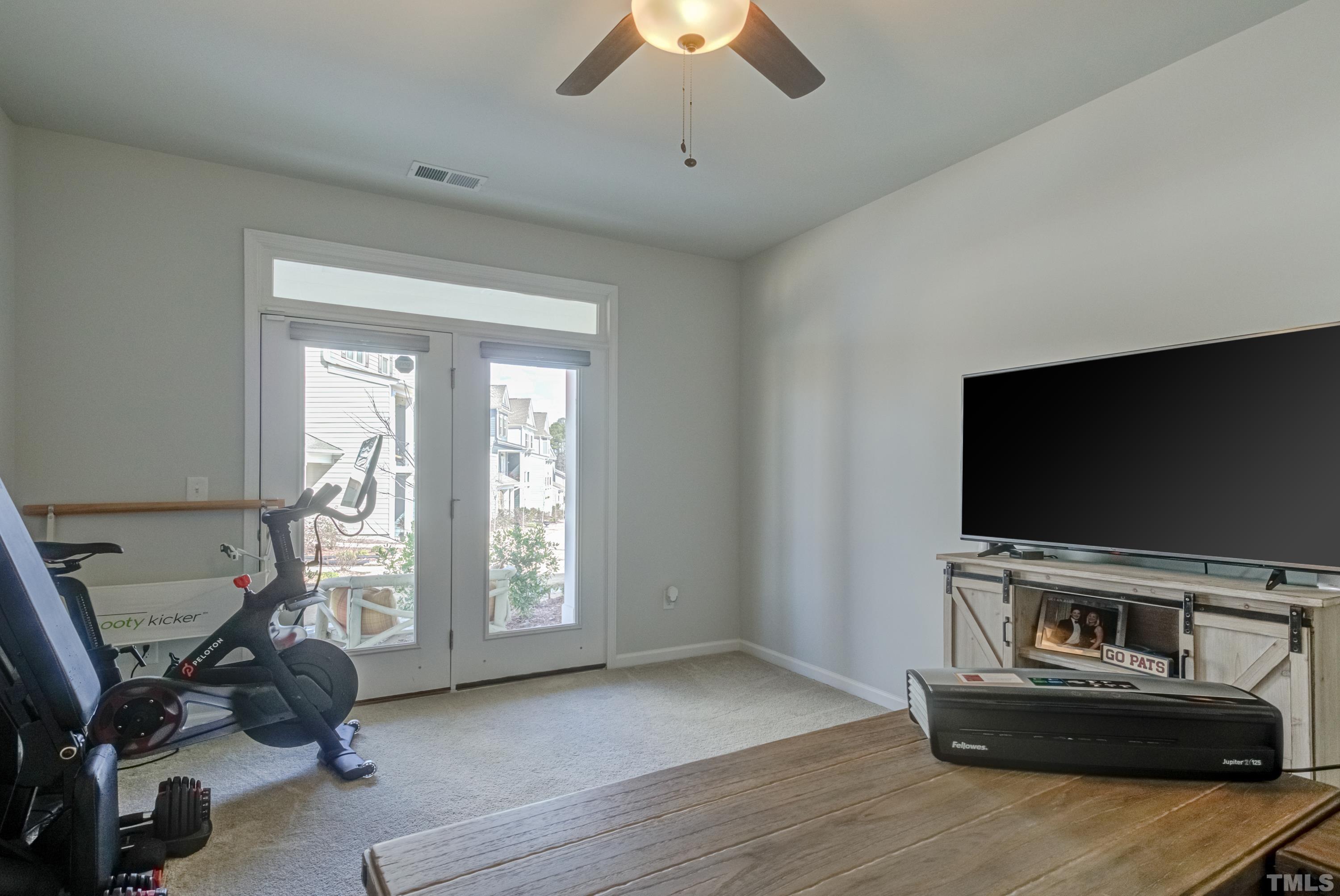 2933 Sunflower Road Apex, NC 27502 - Photo 7 of 46 Gallery Image 7
