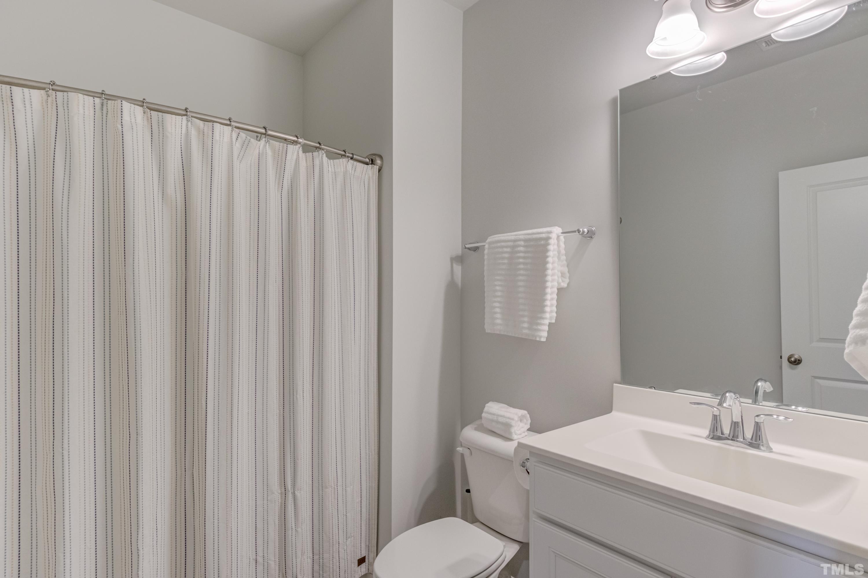 2933 Sunflower Road Apex, NC 27502 - Photo 8 of 46 Gallery Image 8
