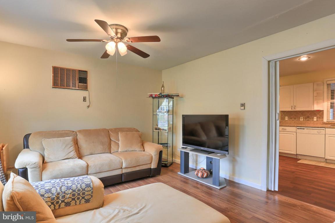 2822 Blacksmith Way Lancaster, PA 17601 - Photo 11 of 19 Gallery Image 11
