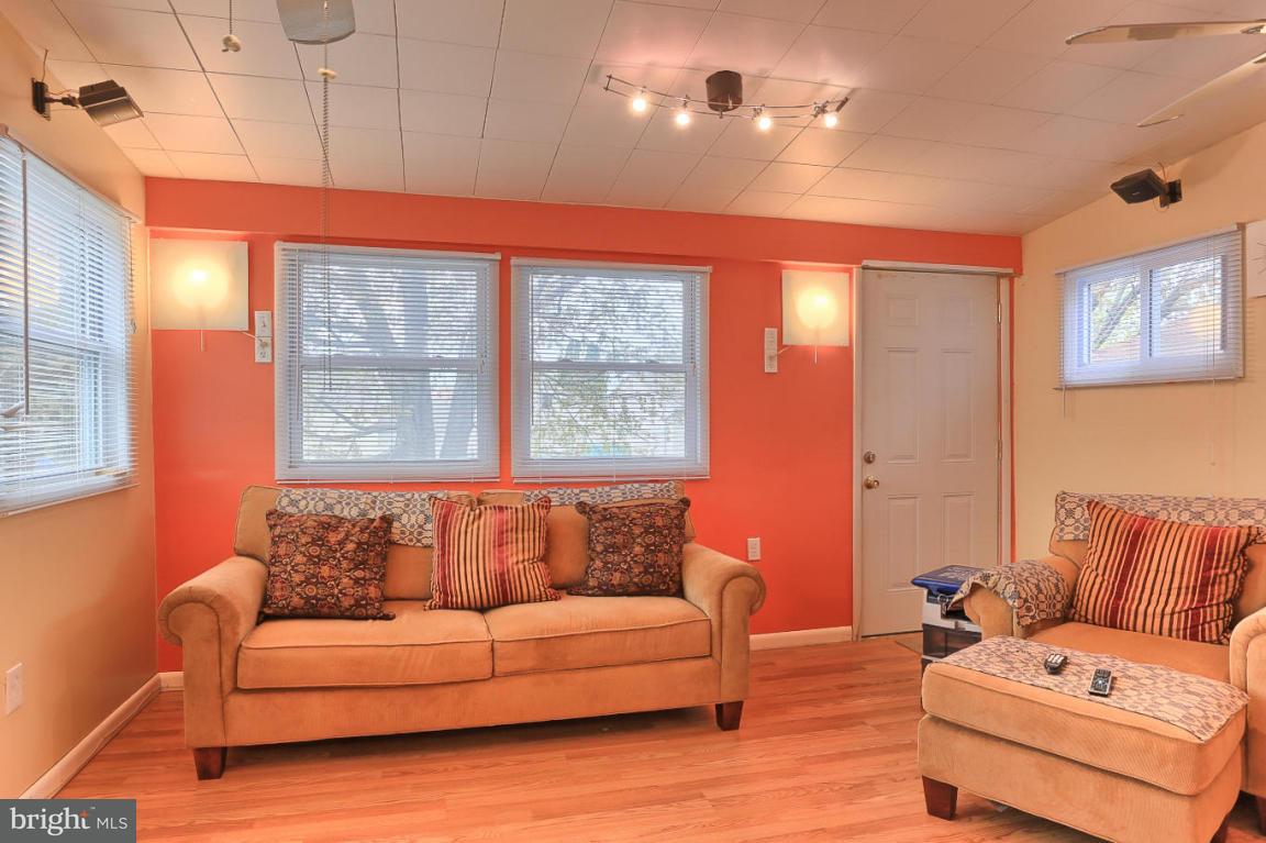 2822 Blacksmith Way Lancaster, PA 17601 - Photo 3 of 19 Gallery Image 3