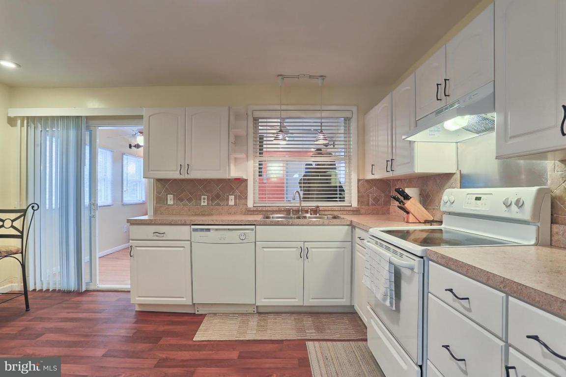 2822 Blacksmith Way Lancaster, PA 17601 - Photo 6 of 19 Gallery Image 6