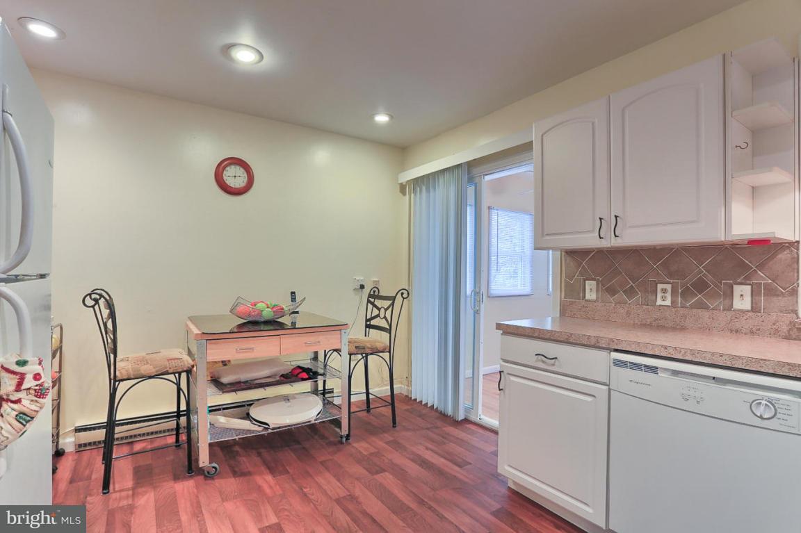 2822 Blacksmith Way Lancaster, PA 17601 - Photo 8 of 19 Gallery Image 8