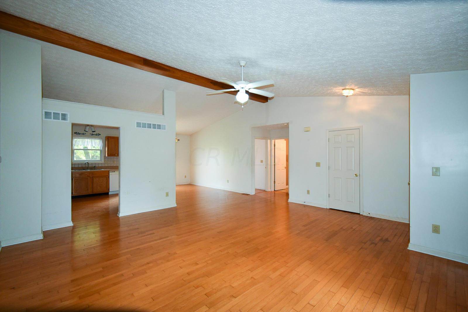 3101 South County Line Road Johnstown, OH 43031 - Photo 8 of 21 Gallery Image 8