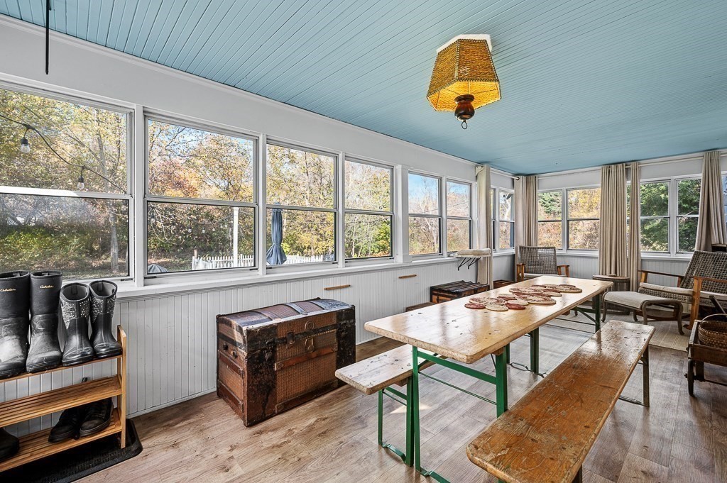 13 Blackstone Street Mendon, MA 01756 - Photo 18 of 41 a living room with furniture and a window